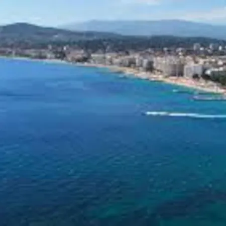 Vue Exceptionnelle - Ma Terrasse Sur Le Front De Et - 34 M2 - Juan-les-pins Апартаменты *